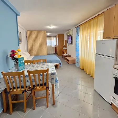 Filio * Kalamos (Kythira)